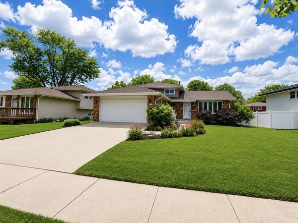 16755 Oleander Avenue, Tinley Park, IL 60477
