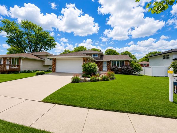 16755 Oleander Avenue , Tinley Park, IL 60477