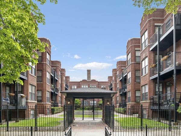 2705 N Mildred Avenue , Unit 3C, Chicago, IL 60614