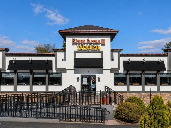 553 State Route 36, Middletown, NJ 07748