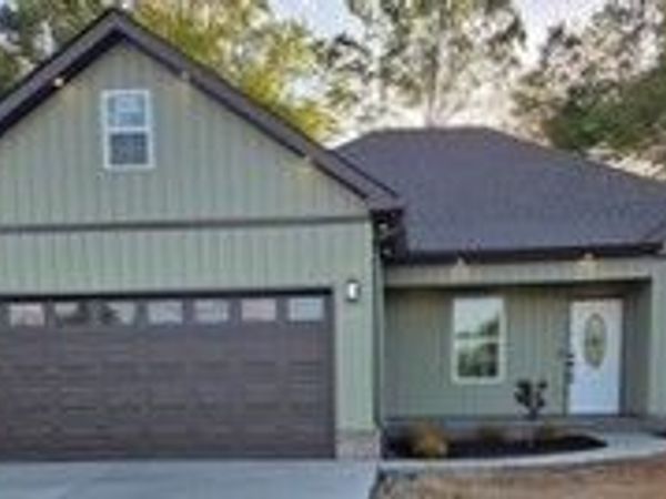 591 Oak Tree Drive, McMinnville, TN 37110