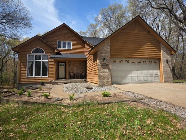 35448 Highway 47 NW, Cambridge, MN 55008