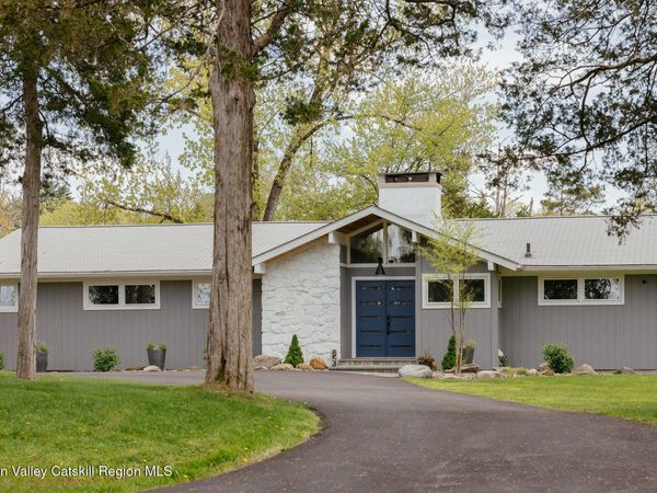 854 S Mill Road, Rhinebeck, NY 12572