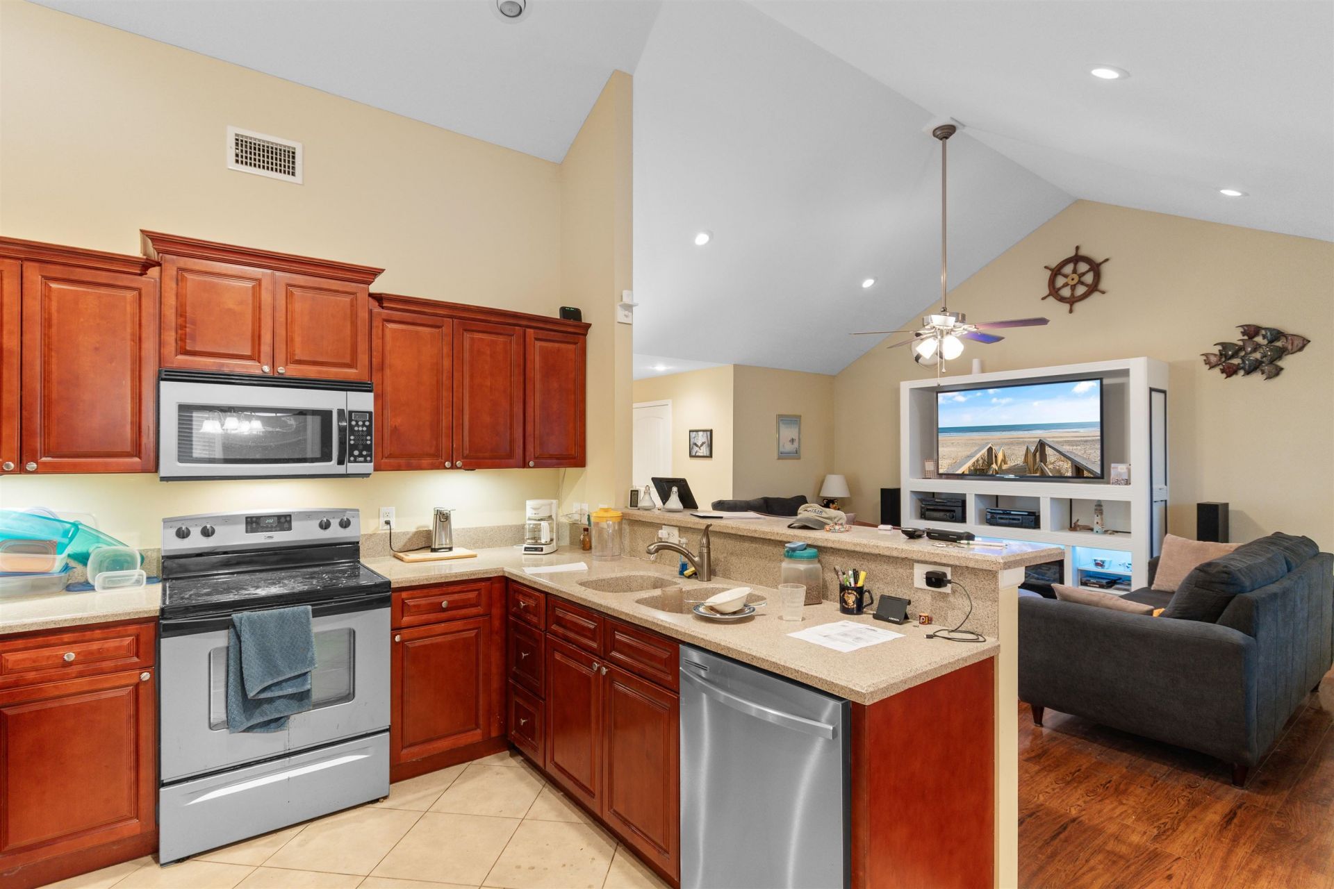 689 Rambler Ct.  Photo 7