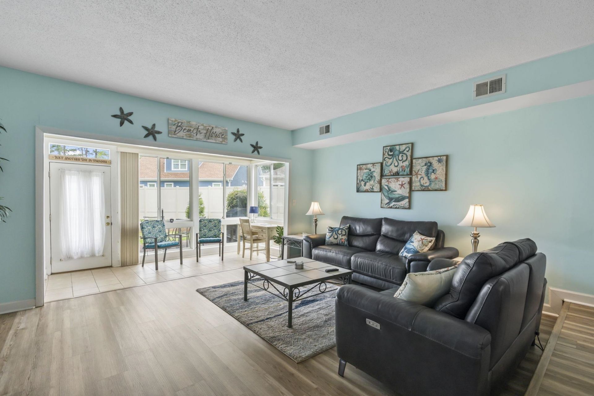 932 Villa Dr. Photo 11