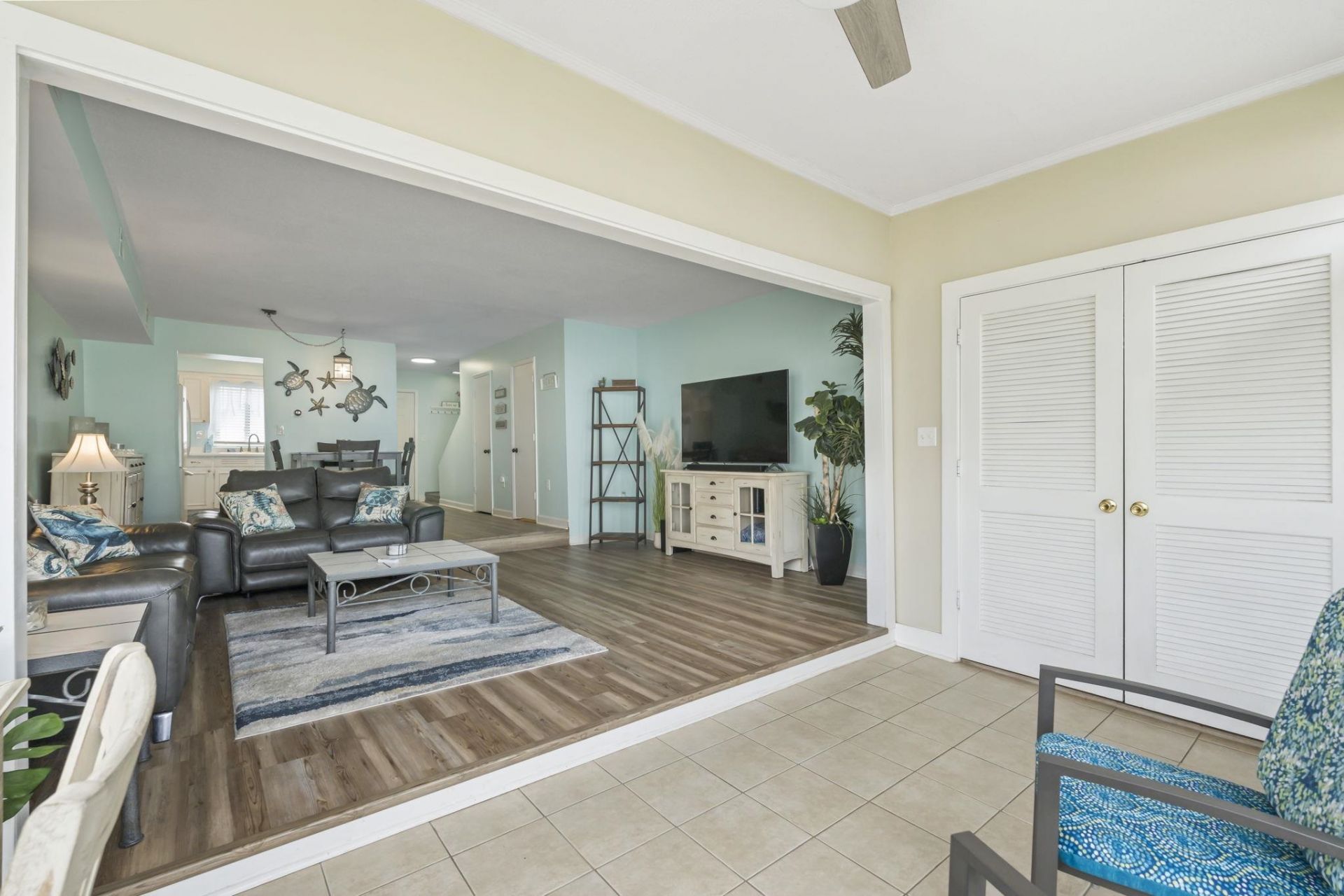 932 Villa Dr. Photo 15