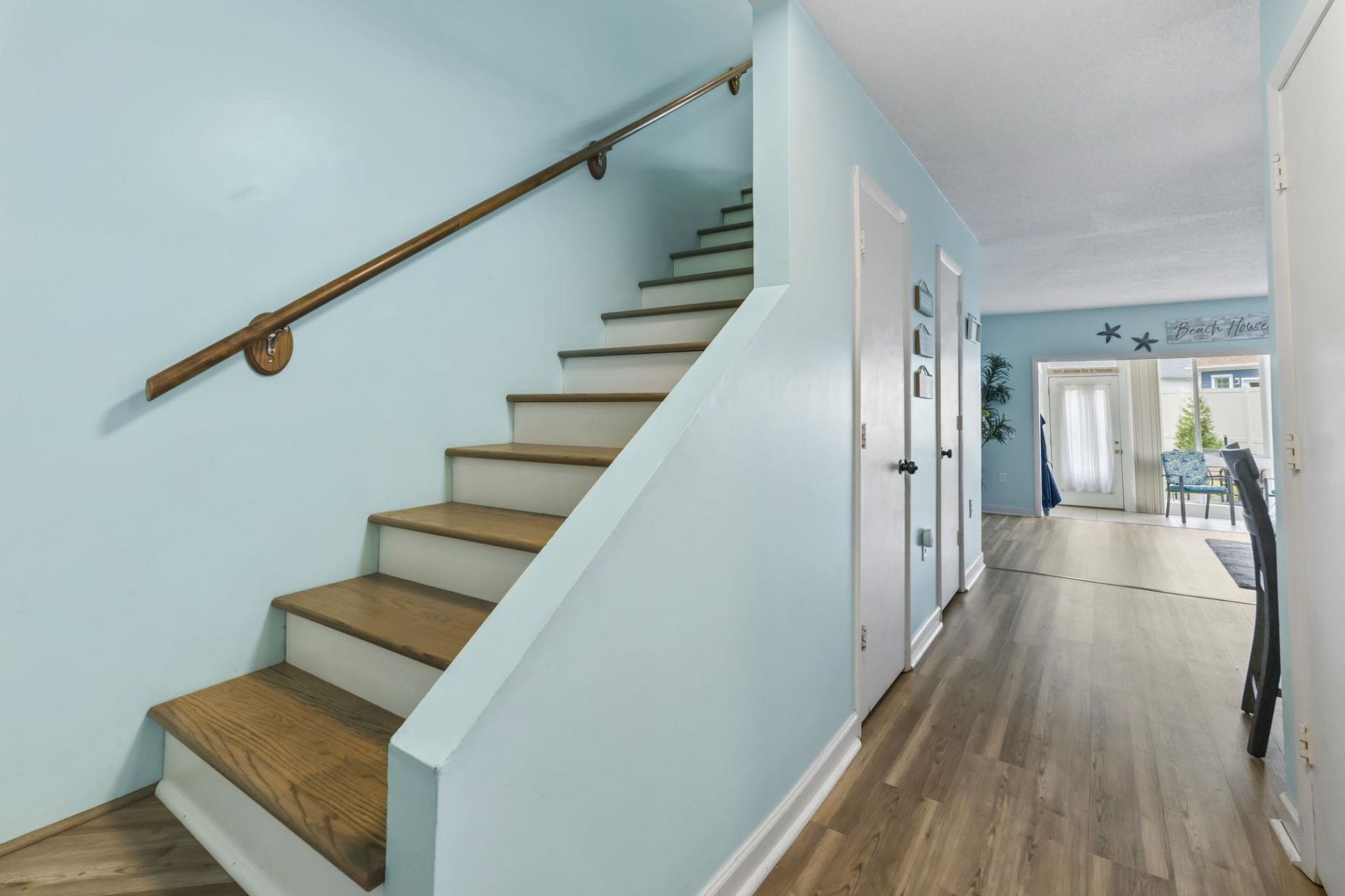 932 Villa Dr. Photo 20