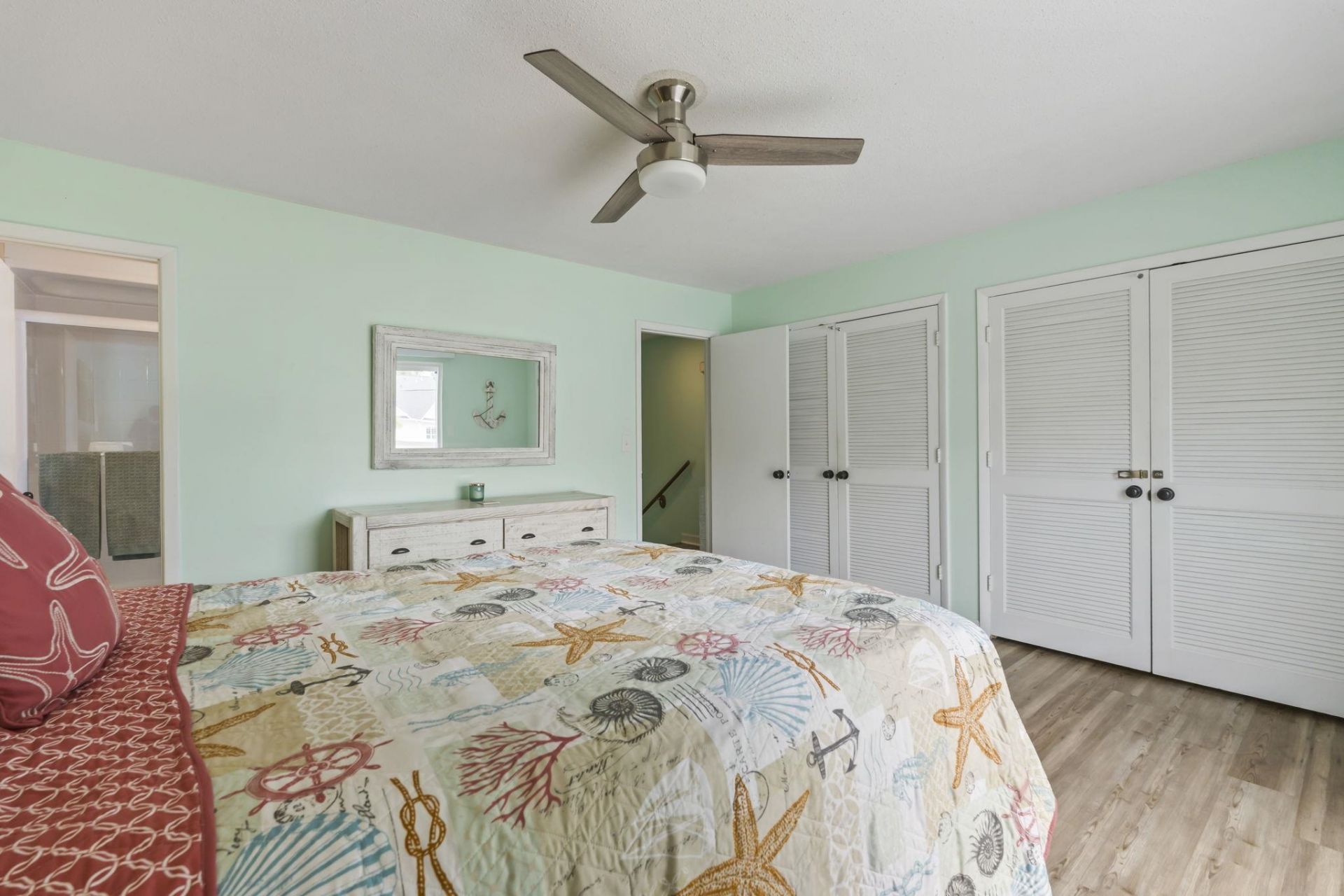 932 Villa Dr. Photo 22