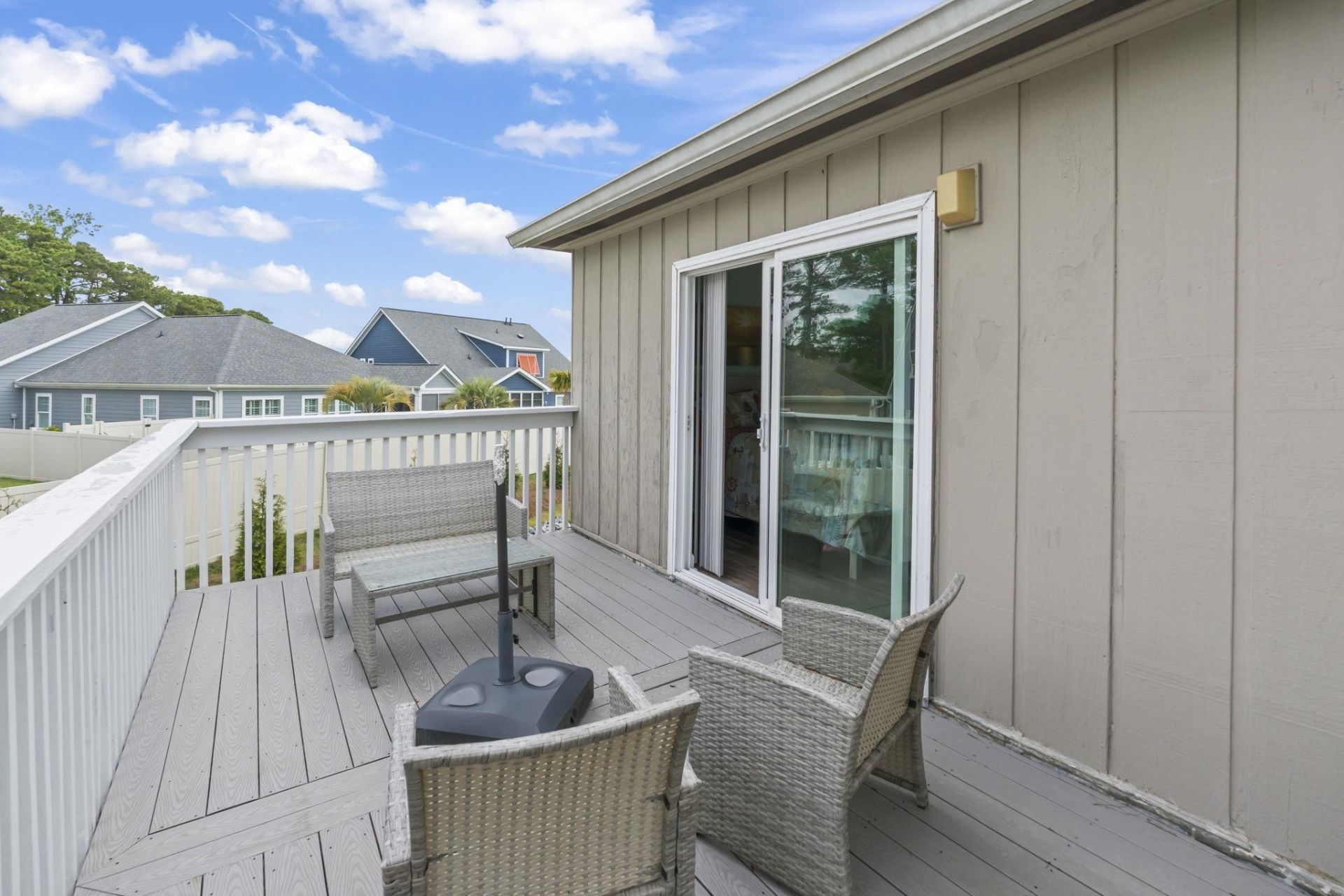 932 Villa Dr. Photo 25