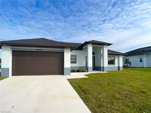 2005 SW 2nd TER, CAPE CORAL, FL 33991