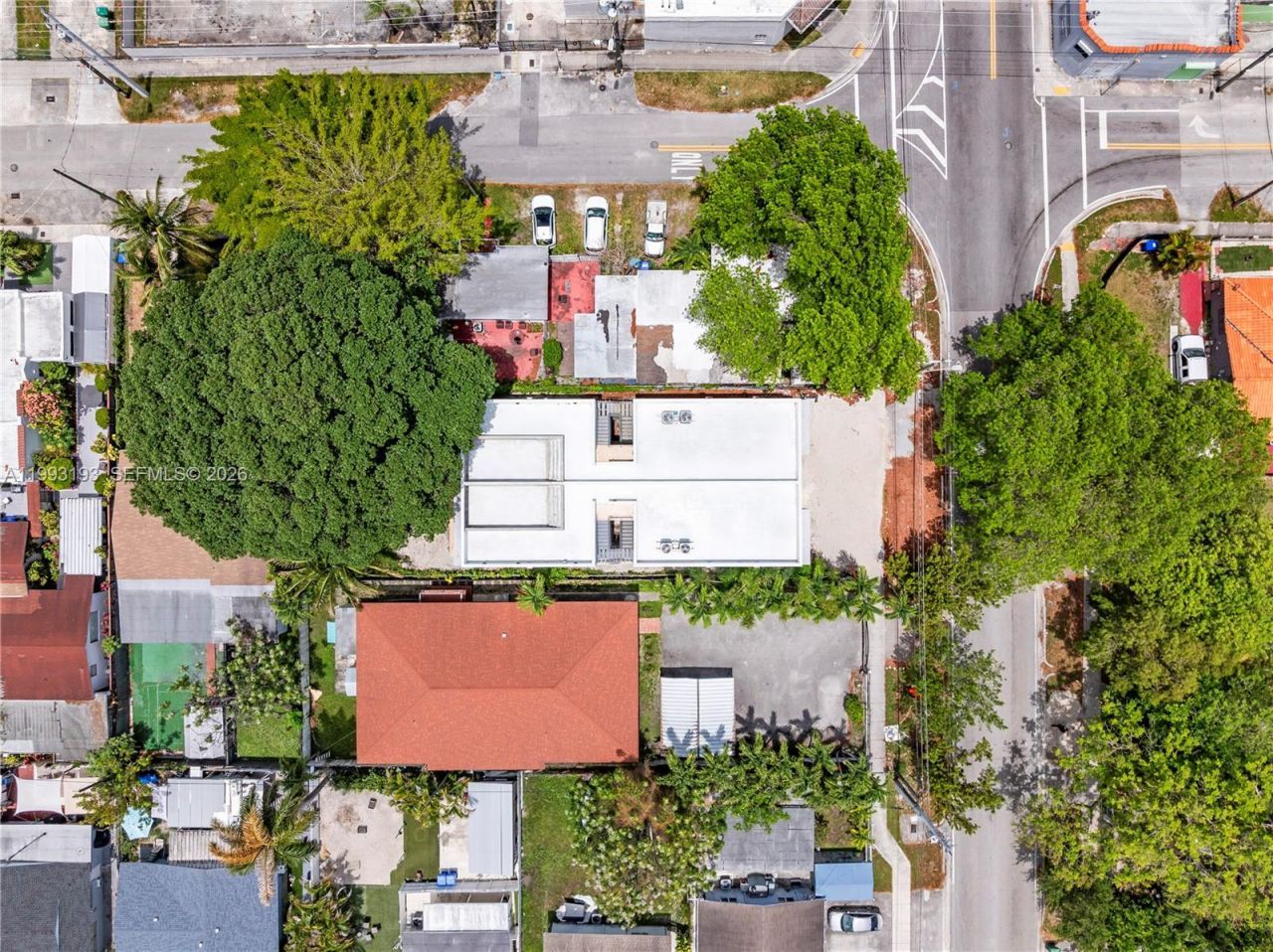 2360 SW 32nd Ave , Unit Right, Miami, FL 33145 Photo