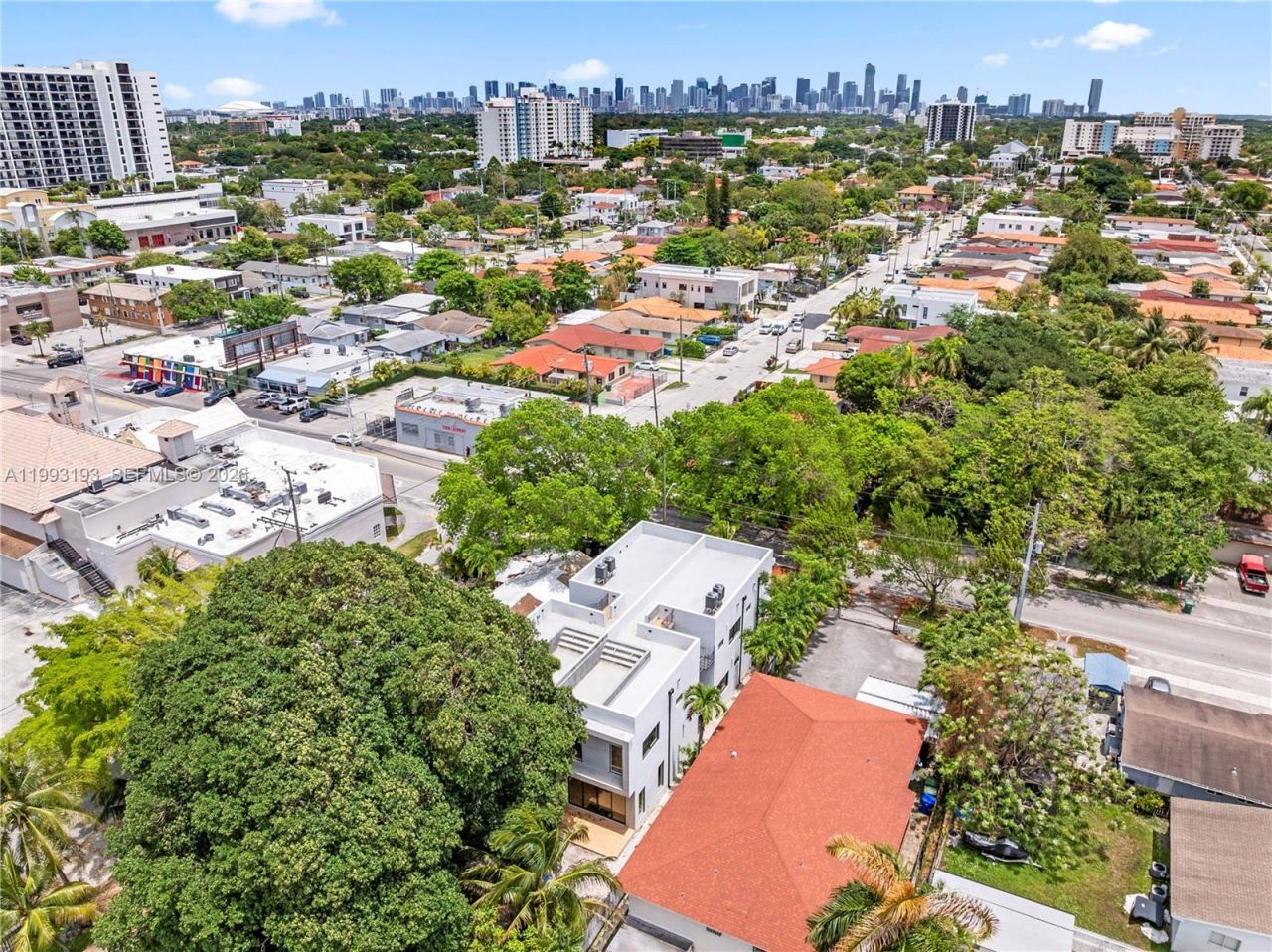 2360 SW 32nd Ave , Unit Right, Miami, FL 33145 Photo