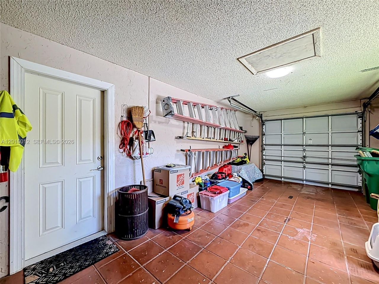 2176 Nova Village Dr , Davie, FL 33317 Photo