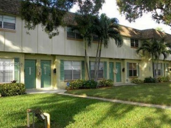 4719 NW 9th Dr , Unit 4719, Plantation, FL 33317