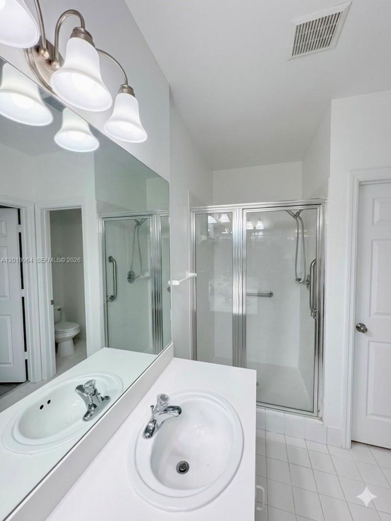 16213 Emerald Cove Rd, Weston, FL 33331 Photo