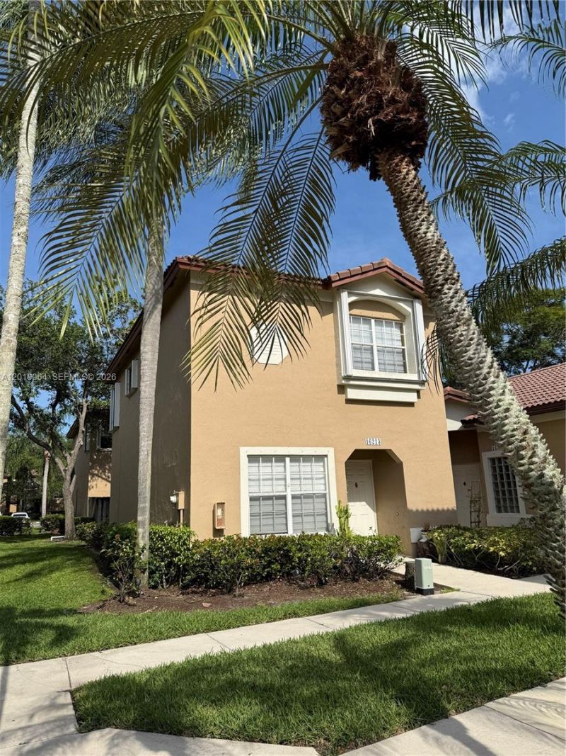 16213 Emerald Cove Rd, Weston, FL 33331 Photo