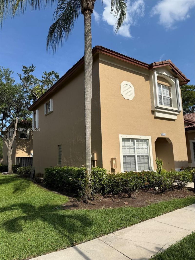 16213 Emerald Cove Rd, Weston, FL 33331 Photo