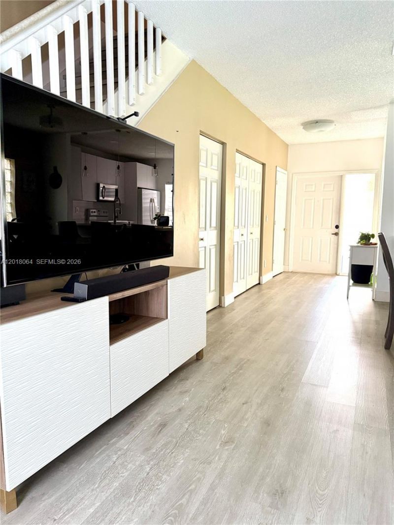 16213 Emerald Cove Rd, Weston, FL 33331 Photo
