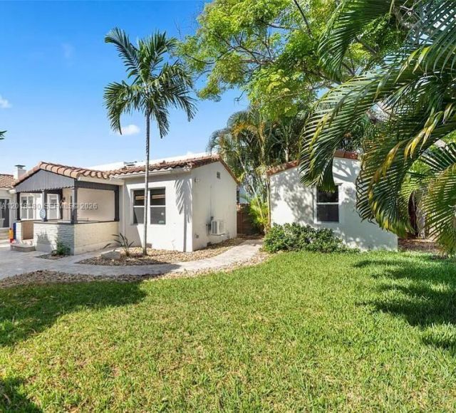 1617 NE 3rd Ct , Fort Lauderdale, FL 33301 Photo