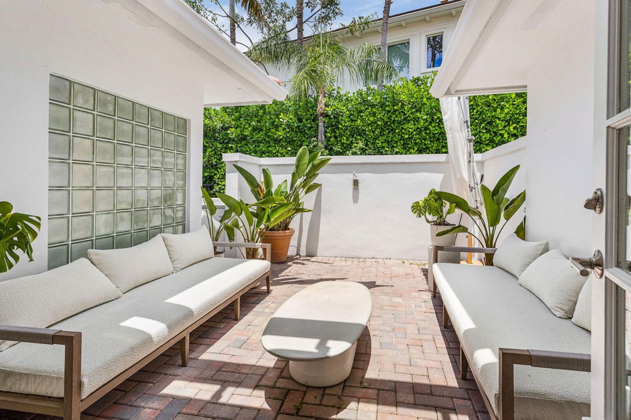 1251 Thatch Palm Drive, Boca Raton, FL 33432 Photo