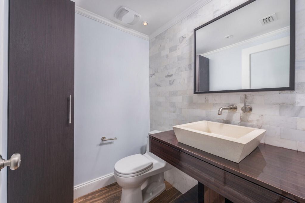 400 S Pointe Drive, Unit 307, Miami Beach, FL 33139 Photo