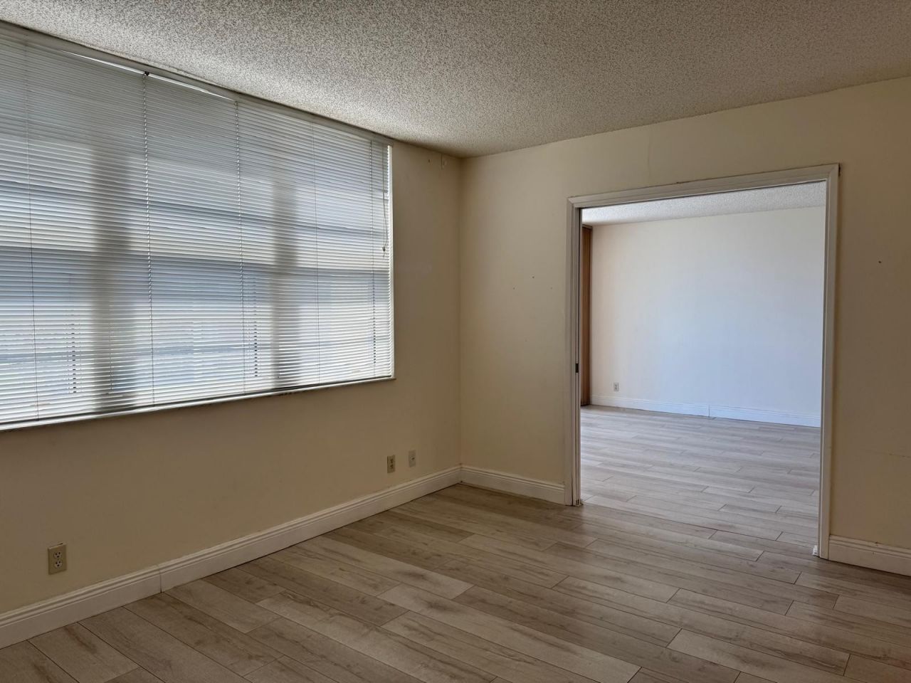3510 Oaks Way, Unit 605, Pompano Beach, FL 33069 Photo