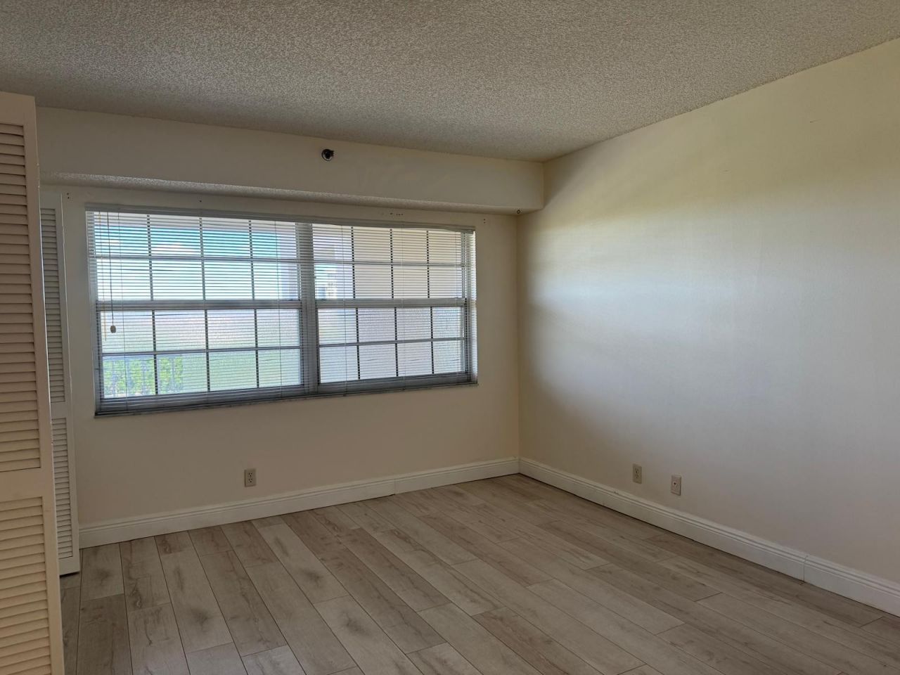 3510 Oaks Way, Unit 605, Pompano Beach, FL 33069 Photo