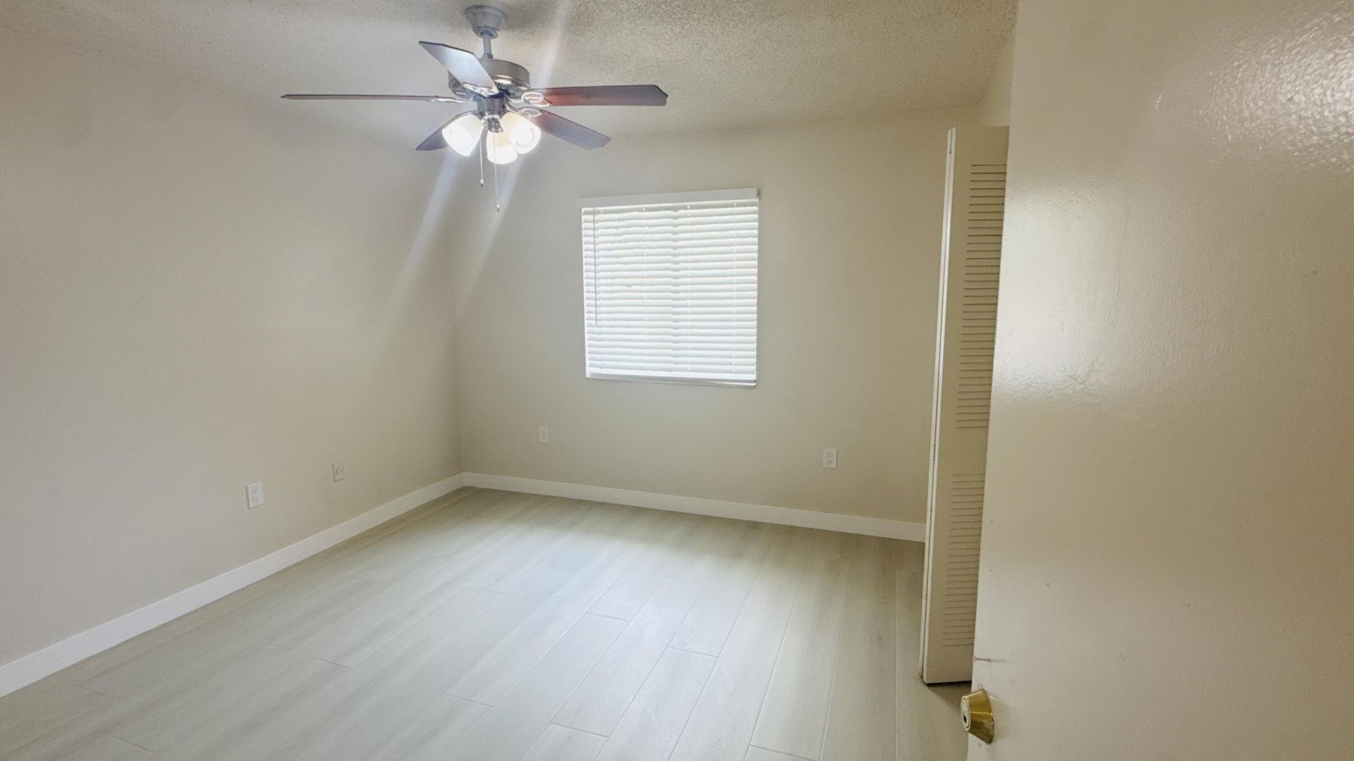 6106 Forest Hill Boulevard, Unit 201, West Palm Beach, FL 33415 Photo