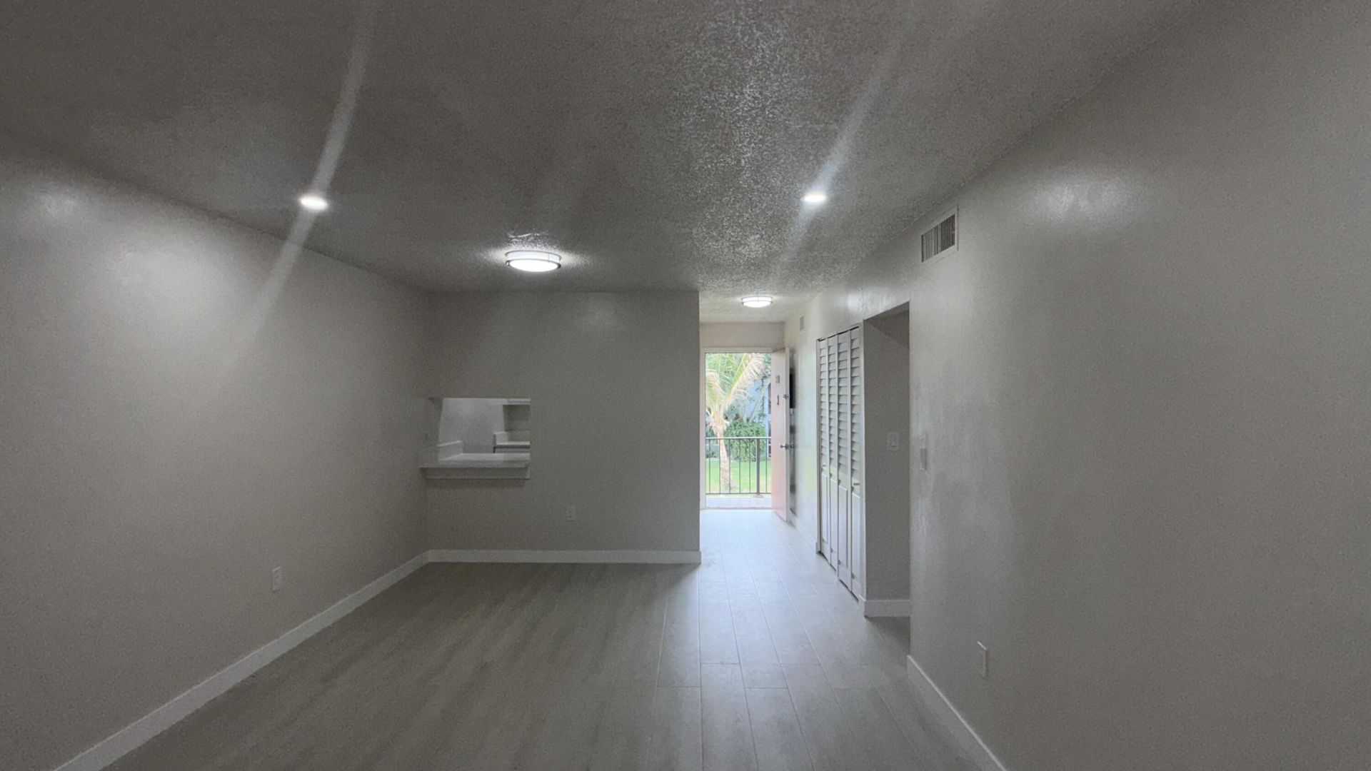 6106 Forest Hill Boulevard, Unit 201, West Palm Beach, FL 33415 Photo