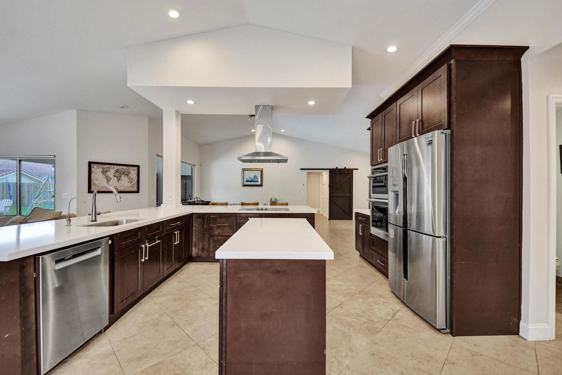 10050 NW 14th Street, Plantation, FL 33322 Photo