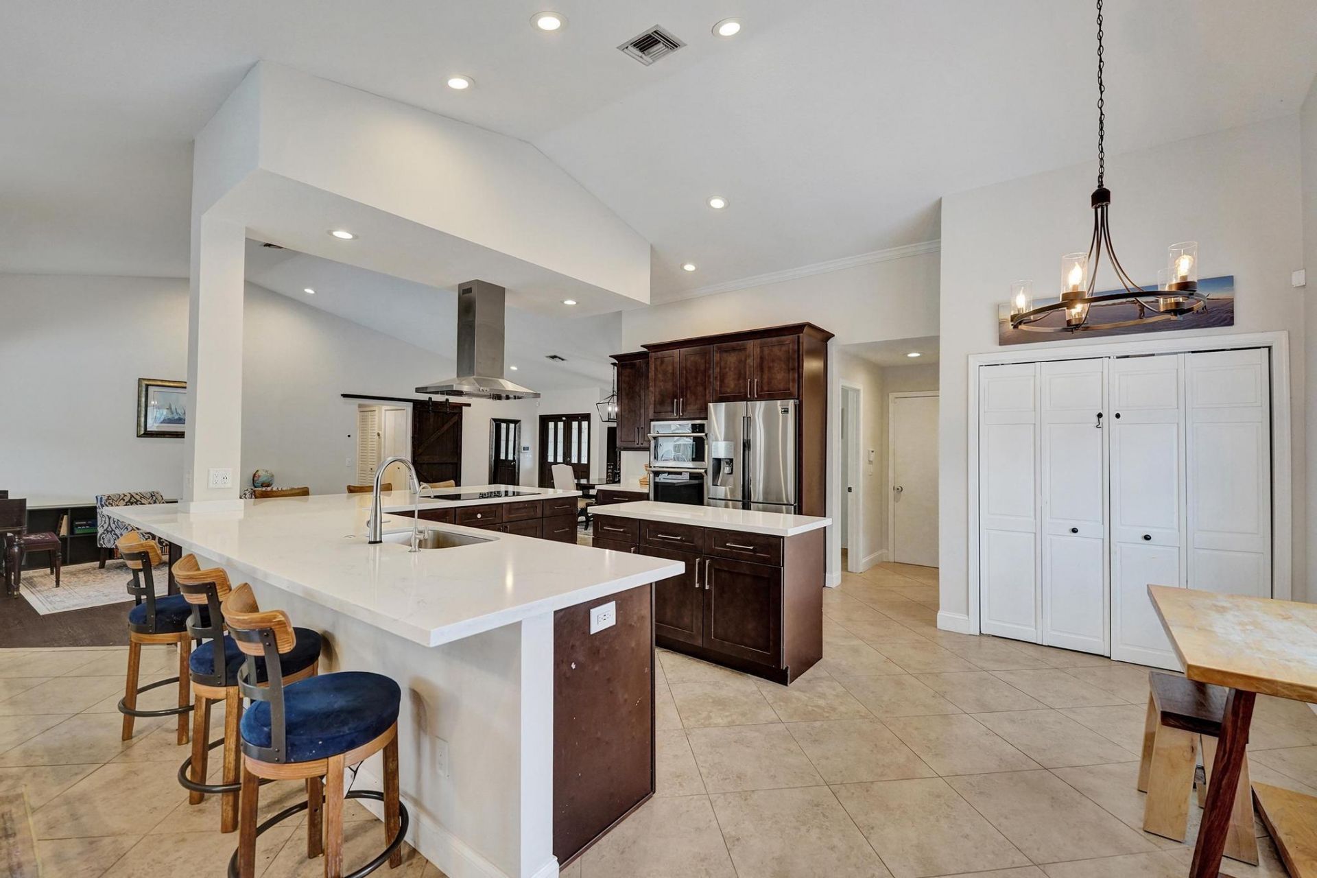 10050 NW 14th Street, Plantation, FL 33322 Photo