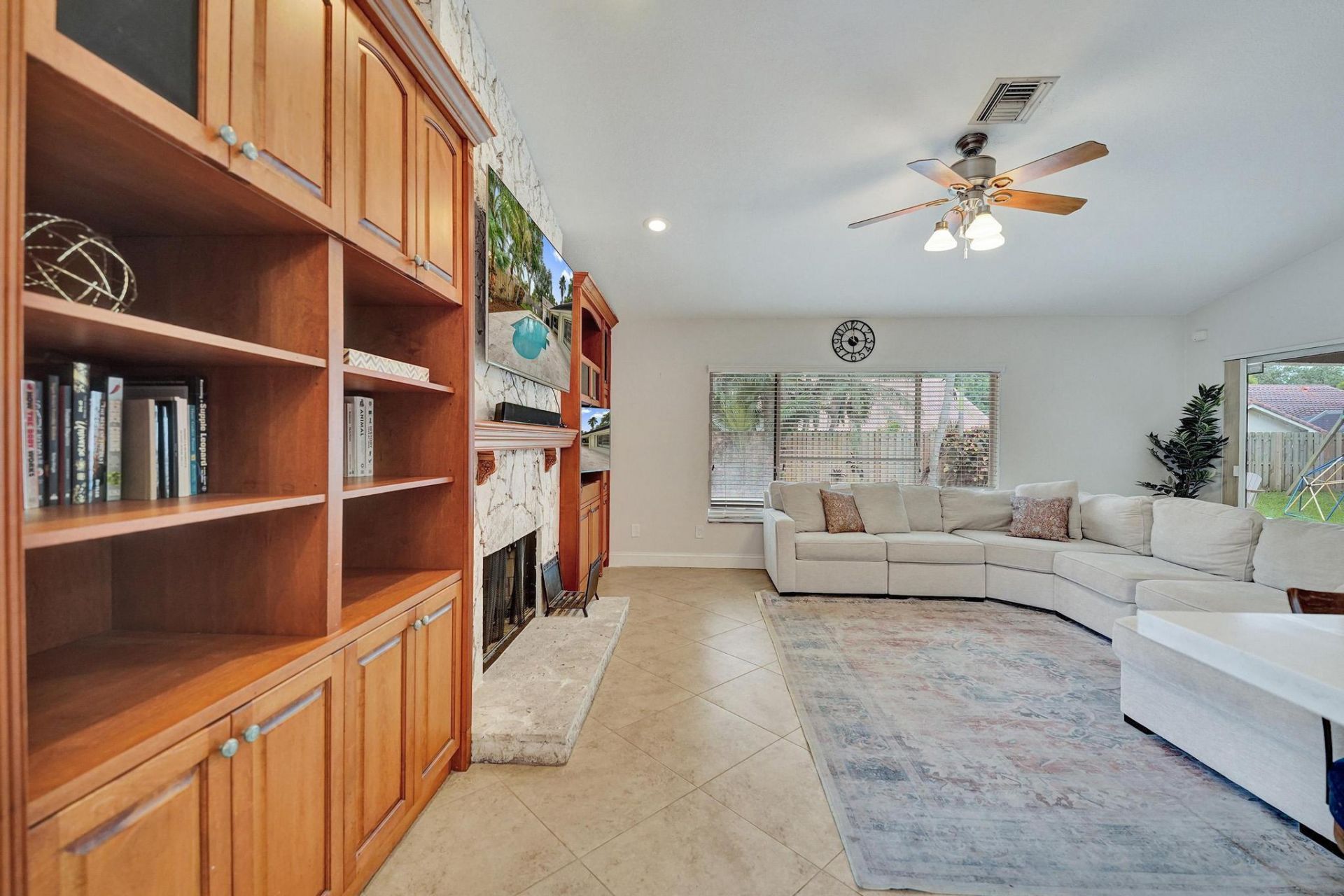 10050 NW 14th Street, Plantation, FL 33322 Photo