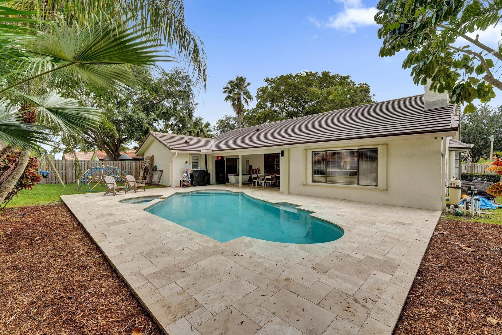 10050 NW 14th Street, Plantation, FL 33322 Photo