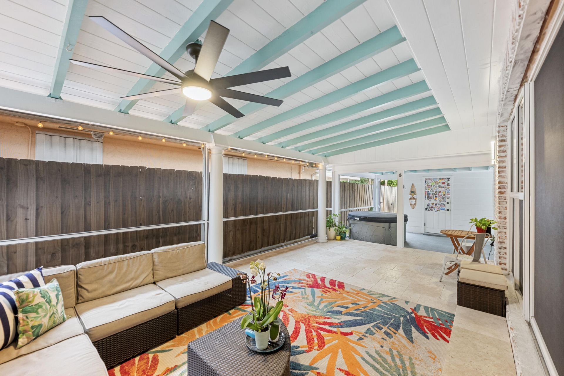 831 N Lakeside Drive, Lake Worth Beach, FL 33460 Photo