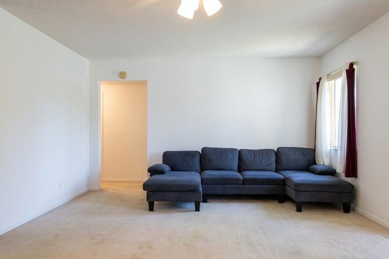 327 Pine Ridge Circle, Unit B-2, Greenacres, FL 33463 Photo
