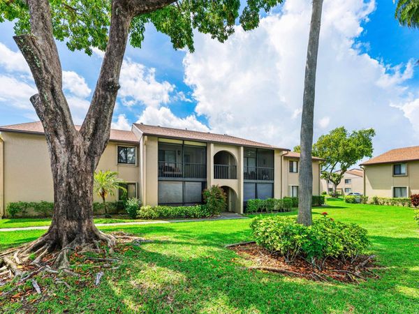 509 Shady Pine Way, Unit C1, Greenacres, FL 33415