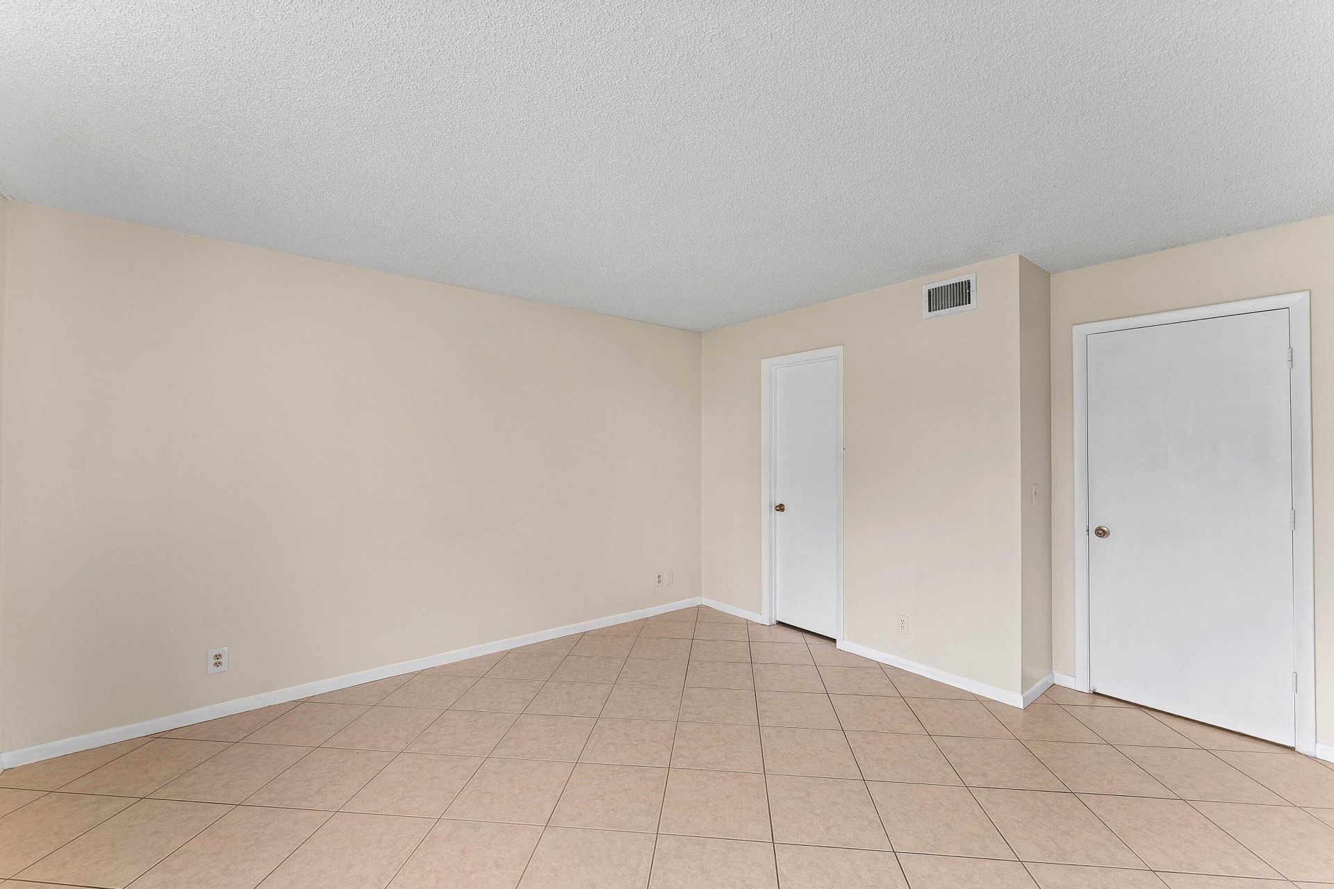 509 Shady Pine Way, Unit C1, Greenacres, FL 33415 Photo