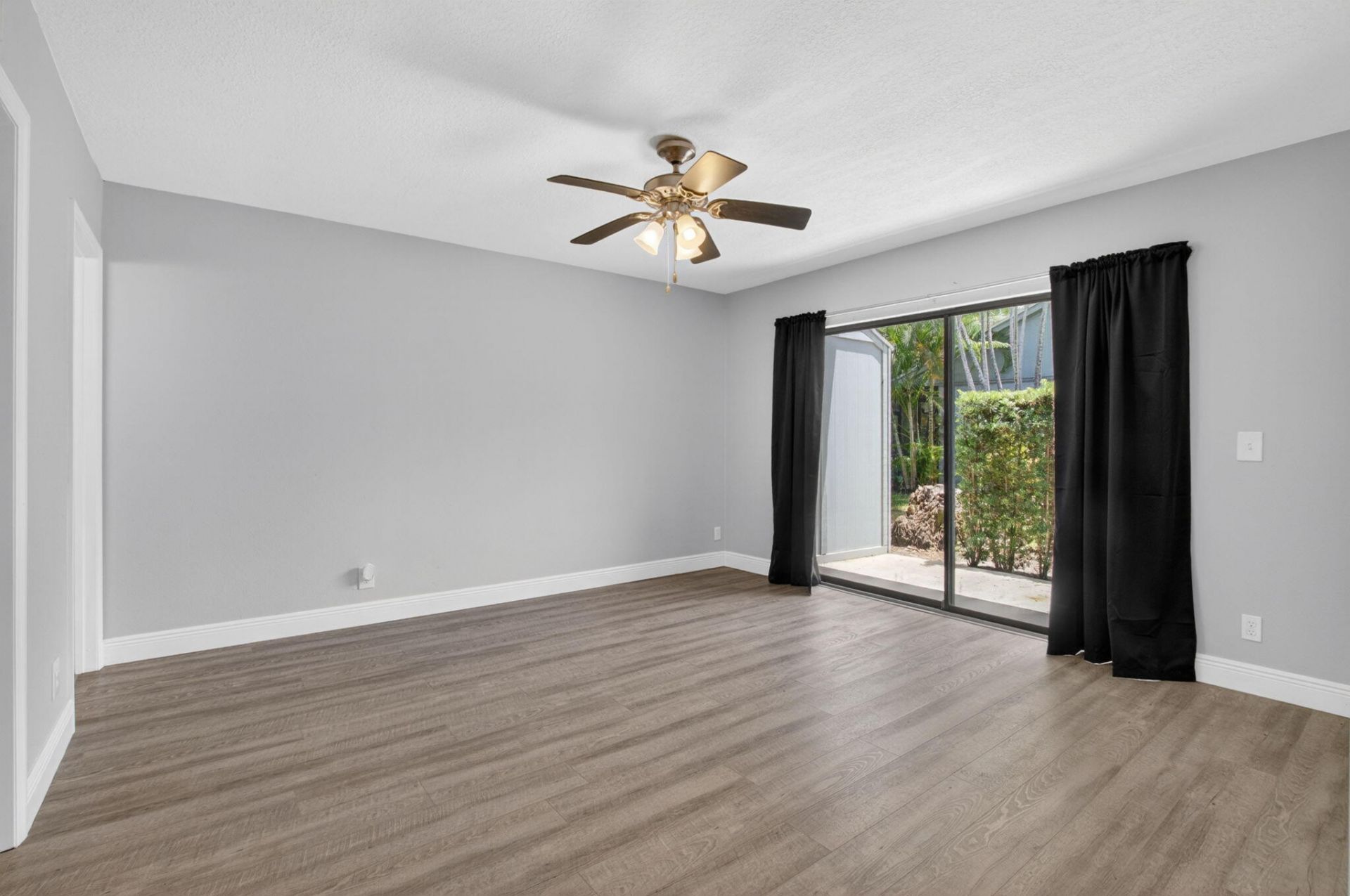 2535 SW 22nd Avenue, Unit 103, Delray Beach, FL 33445 Photo