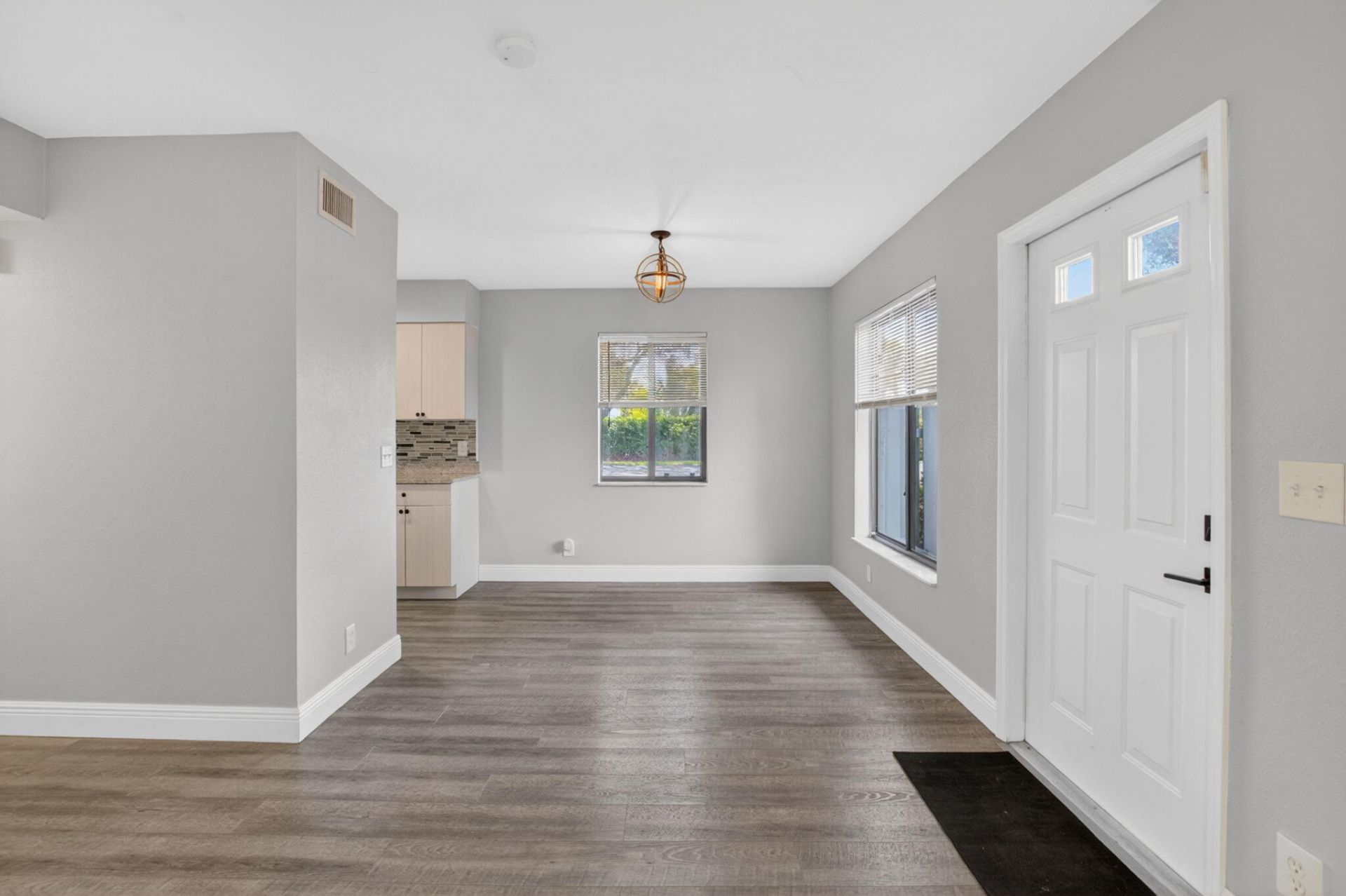2535 SW 22nd Avenue, Unit 103, Delray Beach, FL 33445 Photo