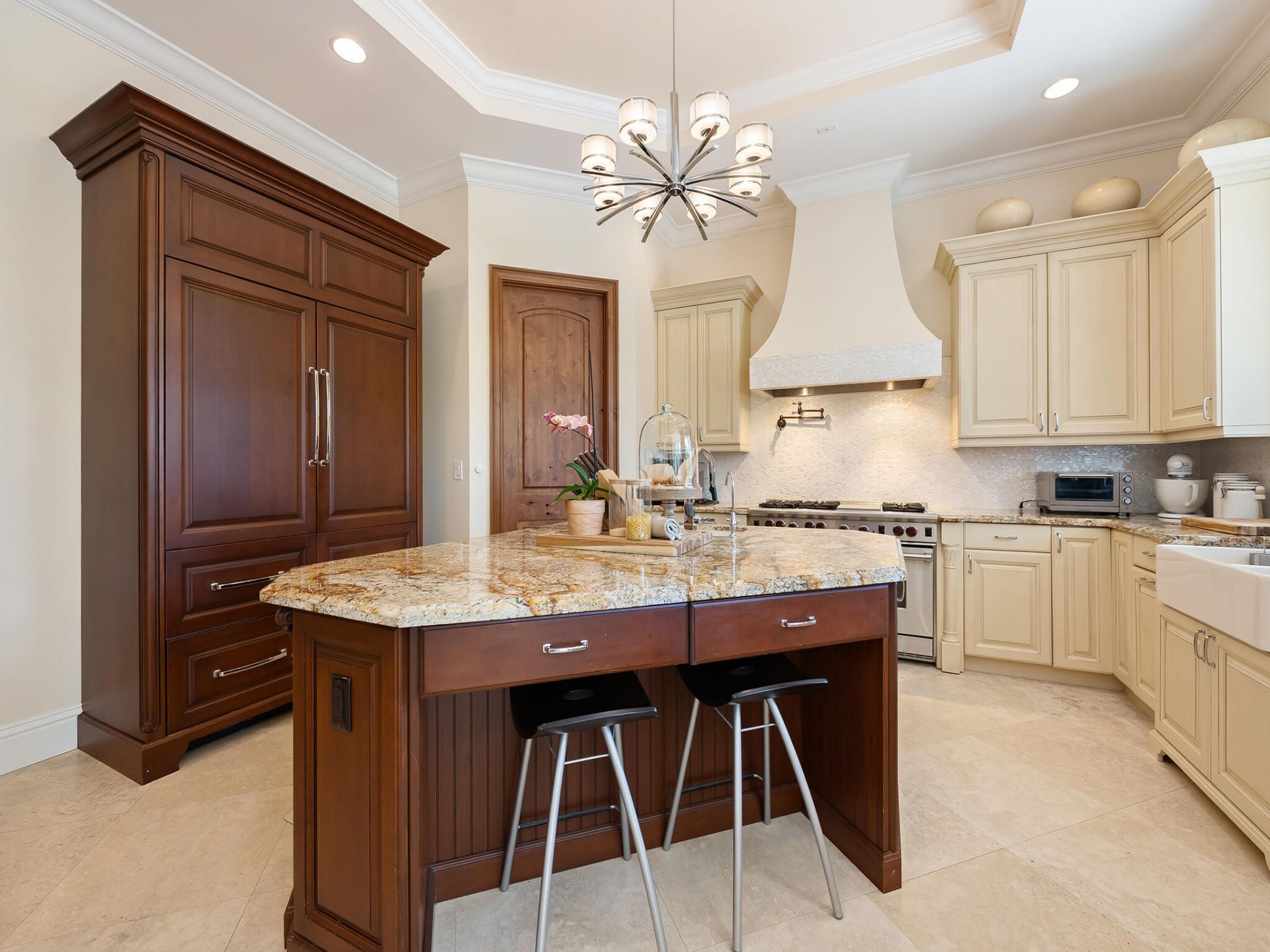 441 Royal Plaza Drive, Fort Lauderdale, FL 33301 Photo