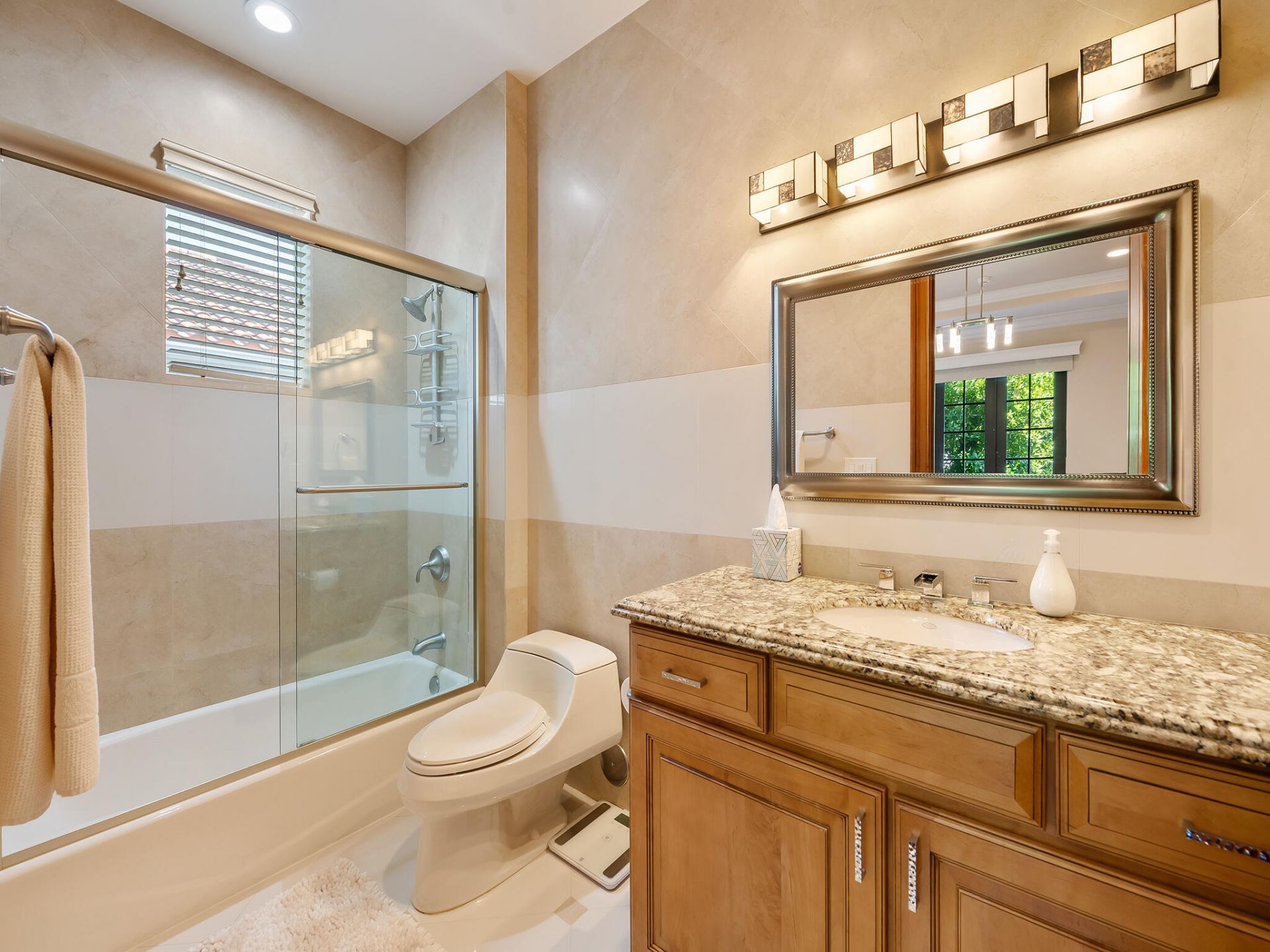 441 Royal Plaza Drive, Fort Lauderdale, FL 33301 Photo