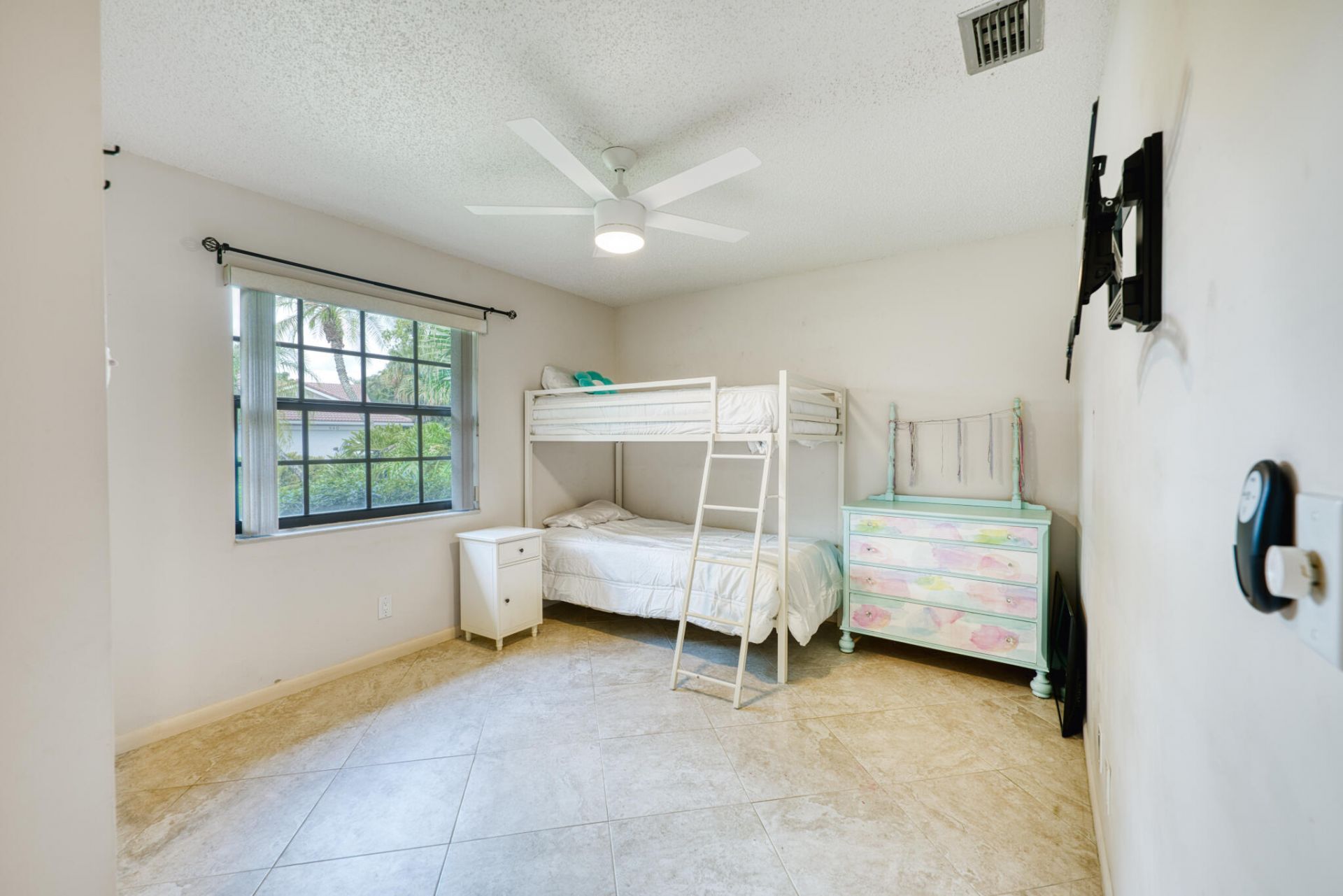 935 NW 110th Lane, Coral Springs, FL 33071 Photo