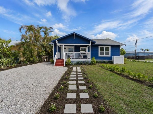 1566 NW 9th Avenue, Stuart, FL 34994