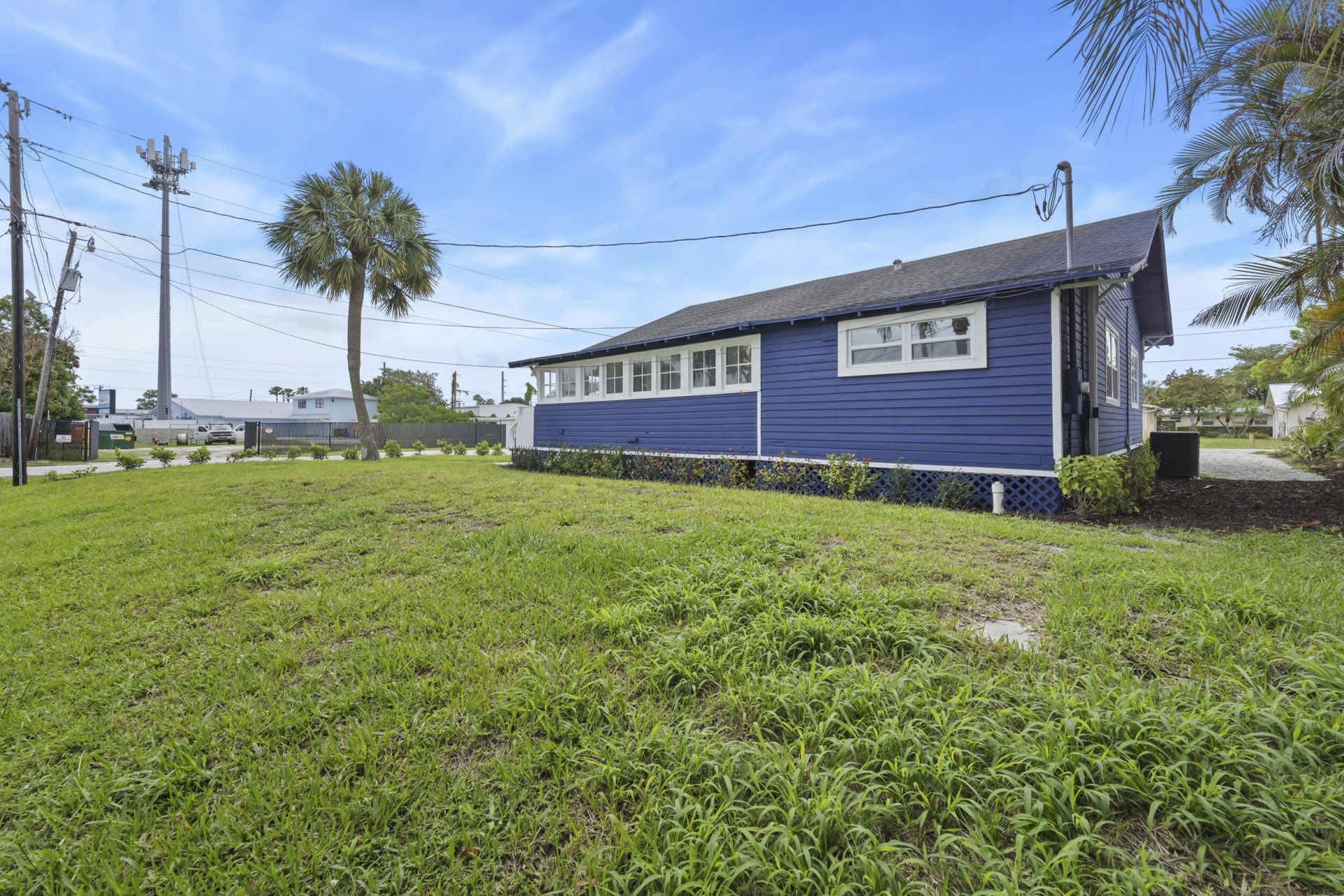 1566 NW 9th Avenue, Stuart, FL 34994 Photo