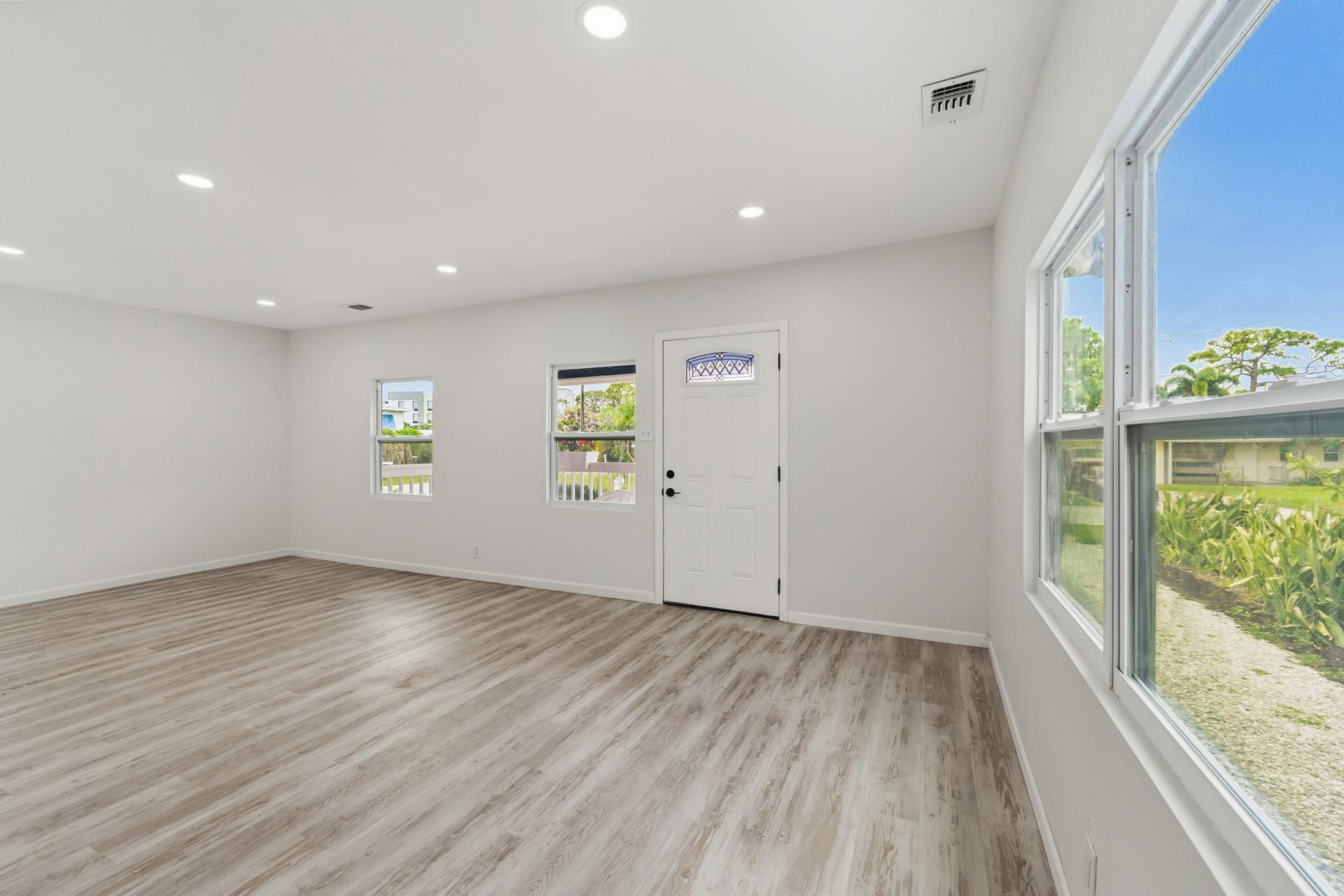 1566 NW 9th Avenue, Stuart, FL 34994 Photo