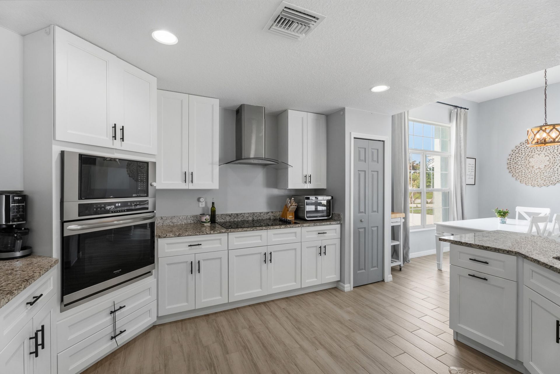 404 SW South Quick Circle, Port Saint Lucie, FL 34953 Photo