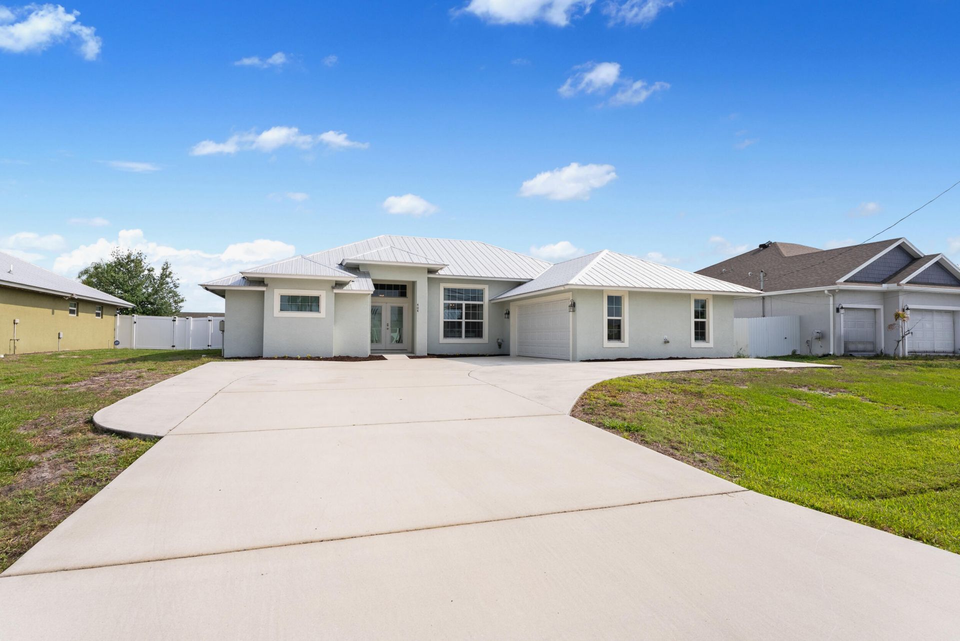 404 SW South Quick Circle, Port Saint Lucie, FL 34953 Photo
