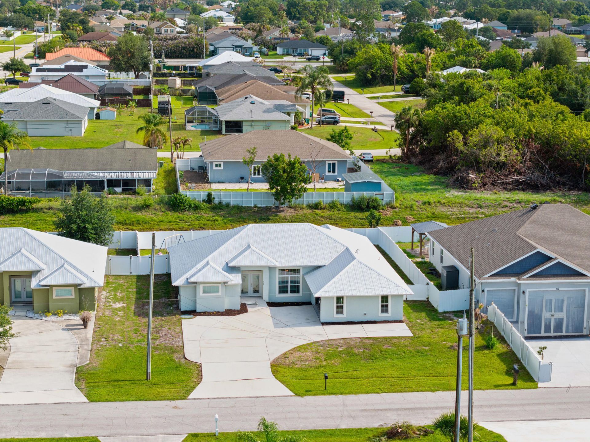 404 SW South Quick Circle, Port Saint Lucie, FL 34953 Photo
