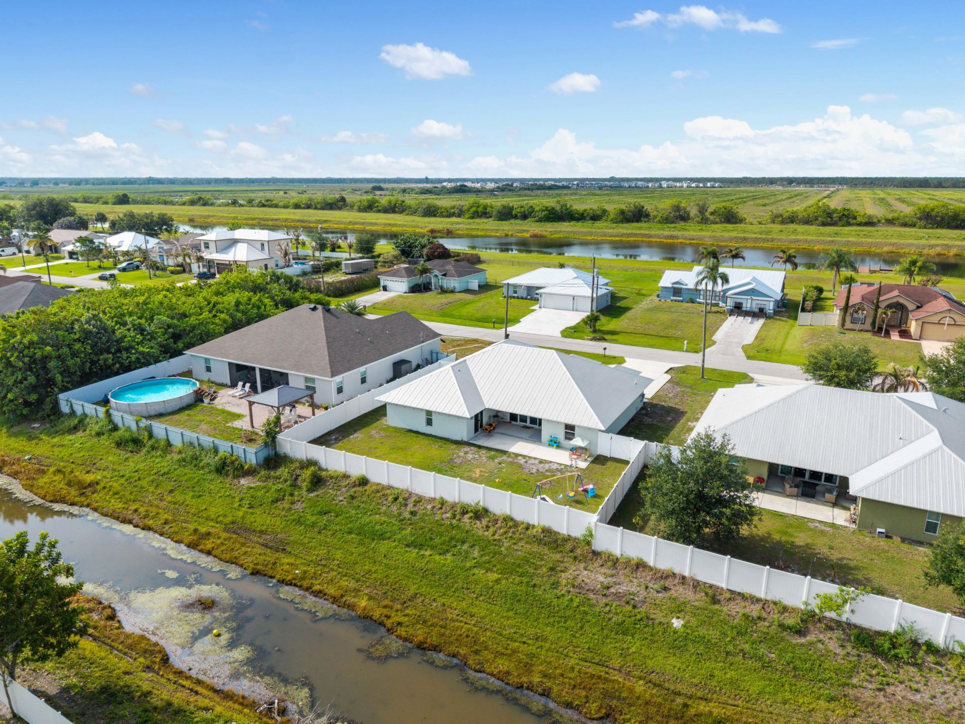 404 SW South Quick Circle, Port Saint Lucie, FL 34953 Photo