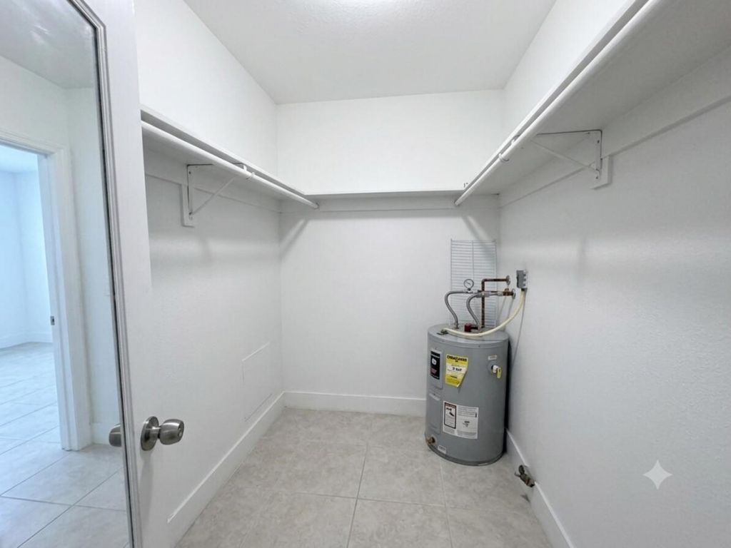 1150 E Sample Road, Unit 204, Pompano Beach, FL 33064 Photo